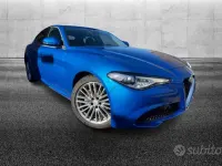 Usata Alfa Romeo Giulia Super 200 CV (147 kW) 2019 Blu/azzurro Berlina