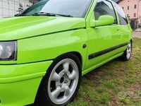 Usata Renault Clio 135 CV (99 kW) 1995 Verde Utilitaria