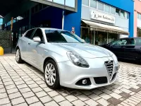 Usata Alfa Romeo Giulietta 175 CV (128 kW) 2015 Argento Utilitaria
