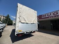 Usata Iveco Daily 140 CV (102 kW) 2020 Blu