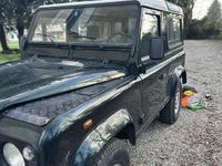 Usata Land Rover Defender 122 CV (89 kW) 2004 Verde SUV