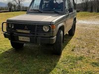 Usata Mitsubishi Pajero 1989 SUV