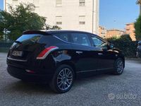 Usata Lancia Delta 120 CV (88 kW) 2009 Utilitaria