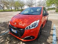 Begagnad Peugeot 208 Active 75 HK (55 kW) 2015 Röd Halvkombi