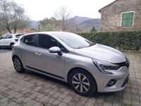 Usata Renault Clio V 101 CV (74 kW) 2021 Argento Berlina