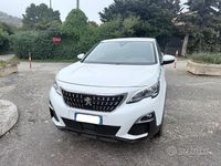 Usata Peugeot 3008 Business-Line 131 CV (96 kW) 2019 Bianco SUV
