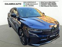 Nuova Renault Mégane 2025 Blu Coupé