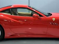 Usata Ferrari California 490 CV (360 kW) 2010 Rosso Cabrio