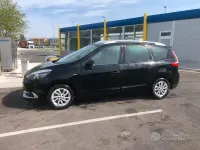 Usata Renault Scénic 110 CV (80 kW) 2015 Nero Monovolume