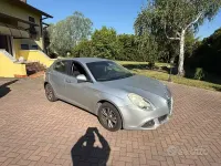Usata Alfa Romeo Giulietta Distinctive 105 CV (77 kW) 2011 Grigio Utilitaria