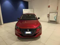 Usata Peugeot 208 Allure 75 CV (55 kW) 2022 Rosso Utilitaria