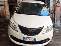 Usata Lancia Ypsilon Gold 69 CV (50 kW) 2021 Bianco Utilitaria