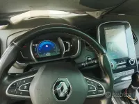 Usata Renault Scénic III Bose Edition 110 CV (80 kW) 2017 Verde Monovolume