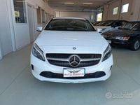 Usata Mercedes A180 Premium 109 CV (80 kW) 2017 Bianco Berlina