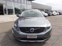 Usado Volvo XC60 190 CV (139 kW) 2017 Gris SUV