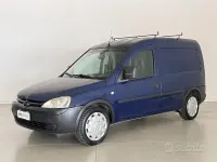Usata Opel Combo 97 CV (71 kW) 2009 Blu Monovolume