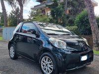 Usata Toyota iQ 98 CV (72 kW) 2010 Nero Utilitaria