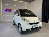 Usata Smart ForTwo Cabrio Pure 45 CV (33 kW) 2008 Bianco Cabrio