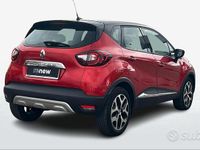 Usata Renault Captur Intens 90 CV (66 kW) 2018 Rosso SUV