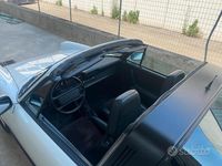 Usata Porsche 911 Carrera Cabriolet 231 CV (169 kW) 1984 Bianco Cabrio