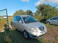 Usata Lancia Ypsilon 60 CV (44 kW) 2008 Grigio Utilitaria