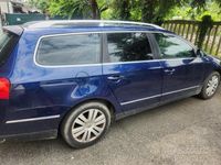 Usata VW Passat 140 CV (102 kW) 2008 Blu Station wagon