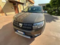 Usata Dacia Logan Stepway 95 CV (69 kW) 2019 Bronzo Station wagon