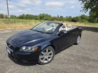 Begagnad Volvo C70 Momentum 184 HK (135 kW) 2008 Blå Cab