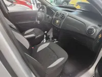 Usata Dacia Sandero Stepway 90 CV (66 kW) 2014 Argento Berlina