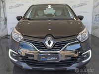 Usata Renault Captur Zen 90 CV (66 kW) 2018 Nero SUV