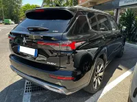 Usata Mitsubishi Outlander P-HEV Intense 305 CV (224 kW) 2026 Onyx black SUV