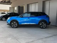 Usata Peugeot 2008 GT 131 CV (96 kW) 2022 Bluazzurro SUV