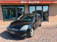Usata Ford Fiesta 68 CV (50 kW) 2008 Nero Utilitaria