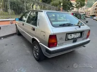 Usata Lancia Delta 75 CV (55 kW) 1991 Grigio Utilitaria