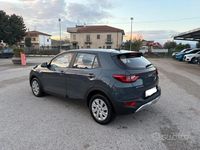 Usata Kia Stonic Urban 84 CV (61 kW) 2022 Grigio SUV