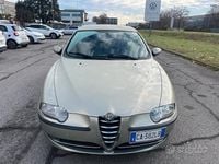 Usata Alfa Romeo 147 Distinctive 120 CV (88 kW) 2002 Giallo Utilitaria