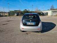 Usata Lancia Ypsilon 59 CV (43 kW) 2009 Argento Utilitaria