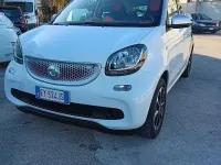 Usata Smart ForFour Prime 71 CV (52 kW) 2015 Bianco Utilitaria