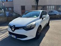 Usata Renault Clio IV 90 CV (66 kW) 2016 Bianco pastello Berlina