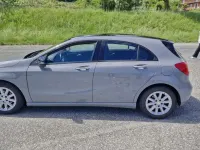 Usata Mercedes 180 Premium 109 CV (80 kW) 2013 Grigio Berlina