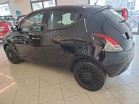 usata Lancia Ypsilon 1.2 69 CV 5 porte GPL Ecochic Gold