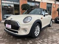 Usata Mini Cooper D 115 CV (84 kW) 2015 Beige Utilitaria