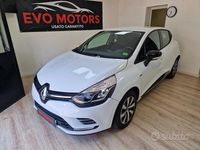 Käytetty Renault Clio IV 76 HP (55 kW) 2018 Valkoinen Sedan