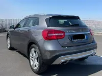 Usata Mercedes GLA200 136 CV (100 kW) 2014 Grigio SUV