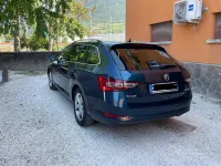 Usata Skoda Superb Executive 120 CV (88 kW) 2017 Blu Station wagon