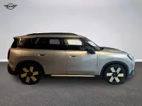 Nuova Mini Countryman Favoured 150 kW (204 CV) 2026 Grigio SUV