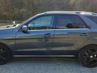 Usata Mercedes ML350 Premium 258 CV (189 kW) 2012 Grigio SUV