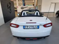 Usata Fiat 124 Spider Lusso 140 CV (102 kW) 2017 Bianco Cabrio
