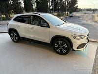 Usata Mercedes GLA180 Night 116 CV (85 kW) 2021 Bianco SUV