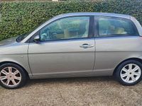 Usata Lancia Ypsilon 95 CV (69 kW) 2004 Argento Utilitaria